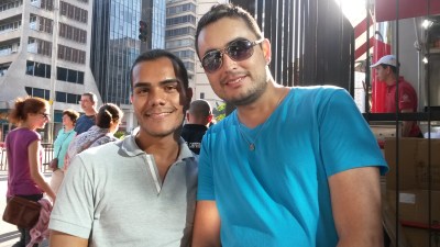 Rômulo (esquerda) e Fernando disseram que ainda sentem preconceito