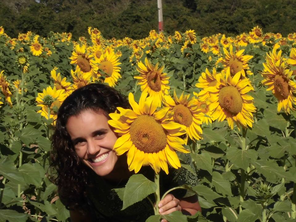 'O sentido da vida é agradecer a Deus pela nossa existência, agradecer por cada ser que passa pelo nossa vida, por cada aprendizado, por cada batalha, por cada experiência', diz Fernanda