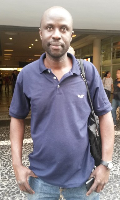 "Por que todo mundo vem ao mundo e depois de um tempo todo mundo vai embora?"