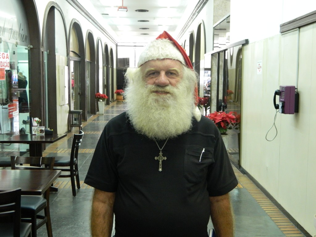 'Graças a Deus eu tenho 61 anos de idade e me não troco por ninguém de 20', diz Francisco