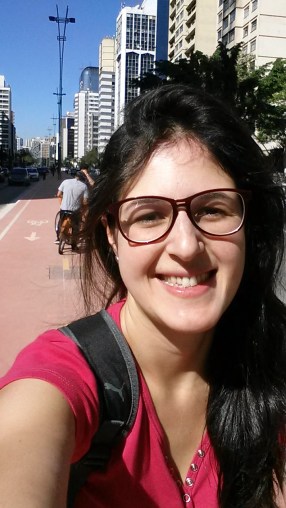 Eu "feliz da vida" na ciclovia da Paulista