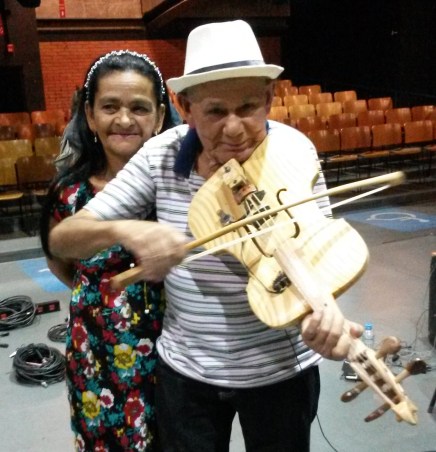 “Hoje é gente rica, é gente pobre, é gente tudo que me abraça", diz Nelson