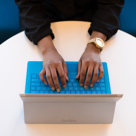 Como evitar a procrastinação na hora de escrever